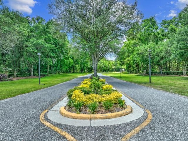 9100 DORIE DRIVE, Trenton, FL 32693