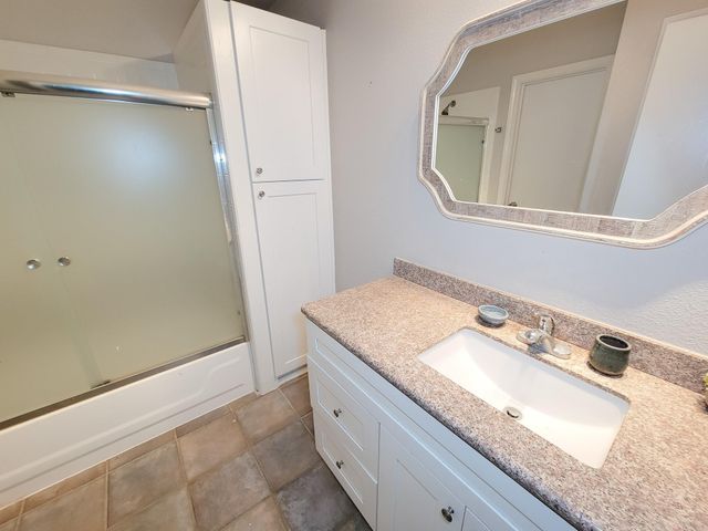 8055 Cambridge Street 43, Houston, TX 77054
