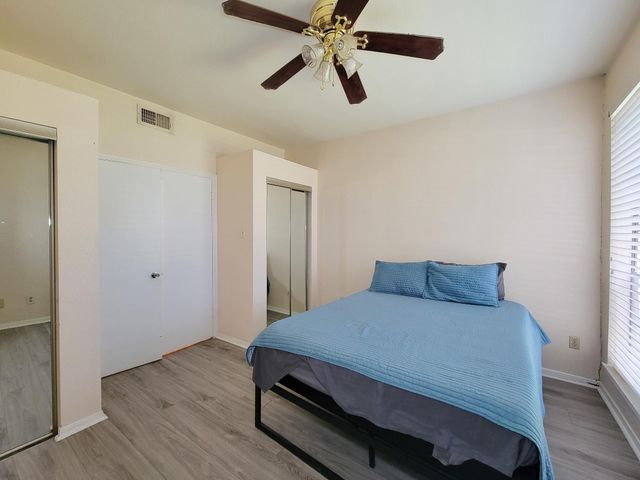 8055 Cambridge Street 43, Houston, TX 77054