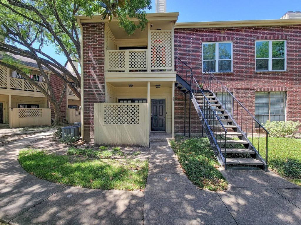 8055 Cambridge Street 43, Houston, TX 77054