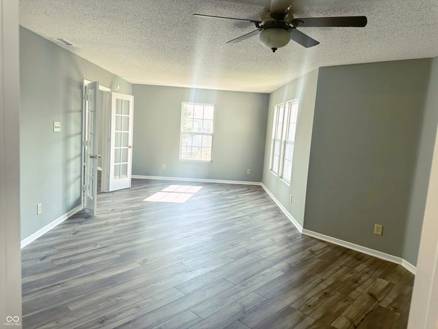 2967 Hearthside Drive, Greenwood, IN 46143