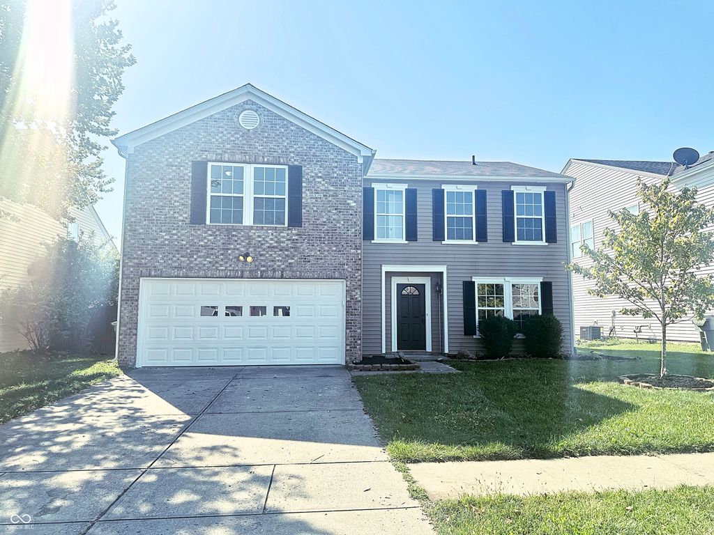 2967 Hearthside Drive, Greenwood, IN 46143