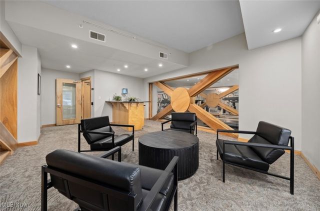 2222 Detroit Avenue 515, Cleveland, OH 44113