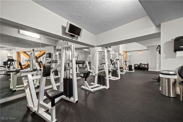 2222 Detroit Avenue 515, Cleveland, OH 44113