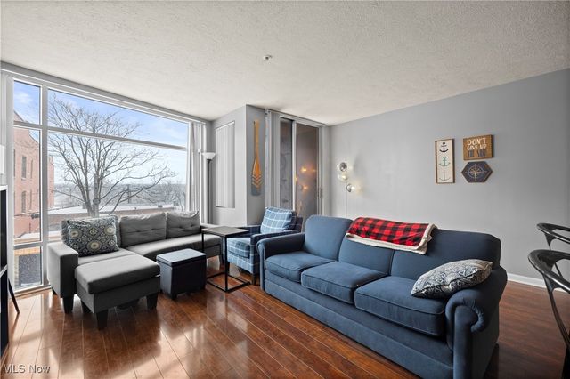 2222 Detroit Avenue 515, Cleveland, OH 44113