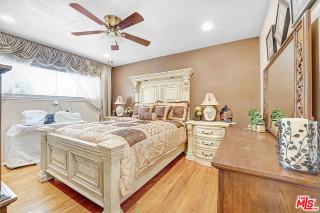 7523 N Ontario Street, Burbank, CA 91504