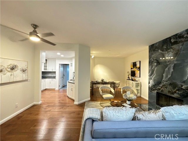 626 Lake Street 37, Huntington Beach, CA 92648