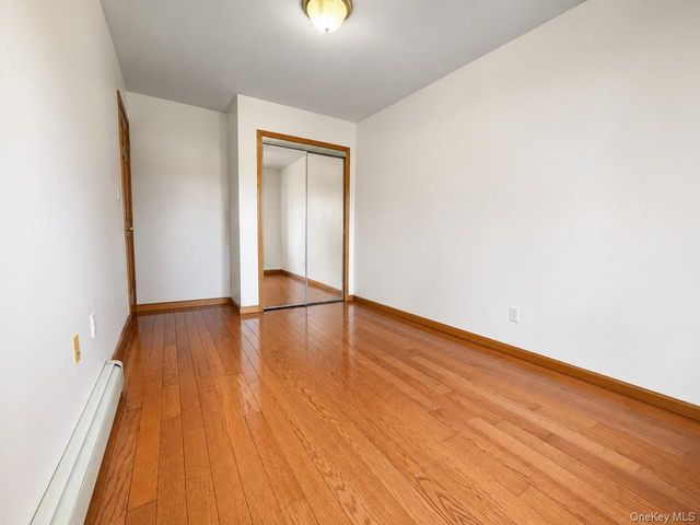 5308 90th Street 3B, Elmhurst, NY 11373
