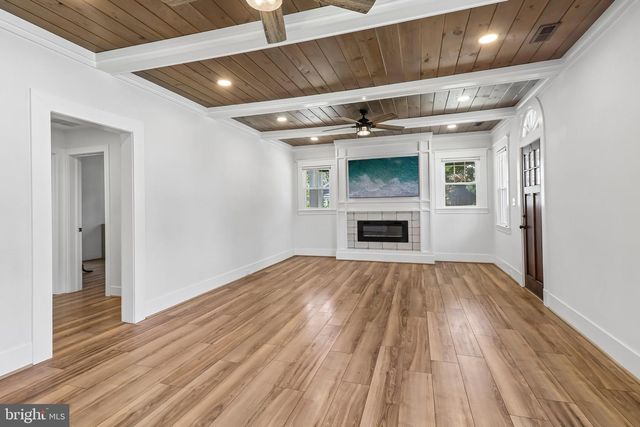 403 PROSPECT ST, La Plata, MD 20646