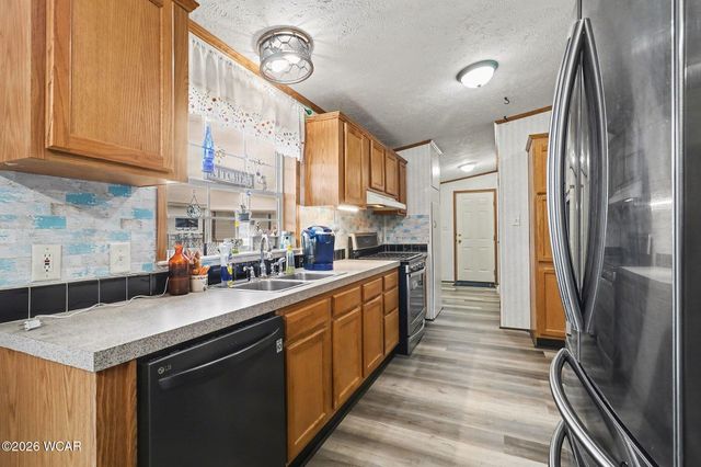 166 Saddlebrook Drive, Lima, OH 45807