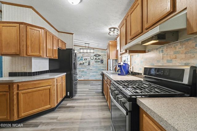 166 Saddlebrook Drive, Lima, OH 45807