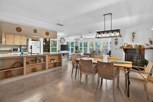 12122 W GULF BREEZE COURT, Crystal River, FL 34429