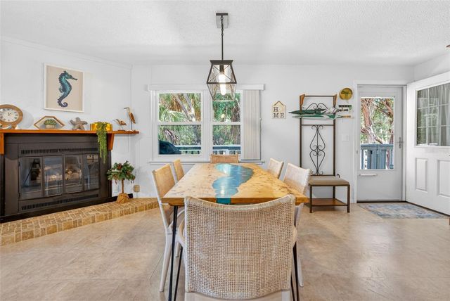 12122 W GULF BREEZE COURT, Crystal River, FL 34429