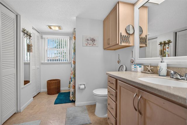 12122 W GULF BREEZE COURT, Crystal River, FL 34429
