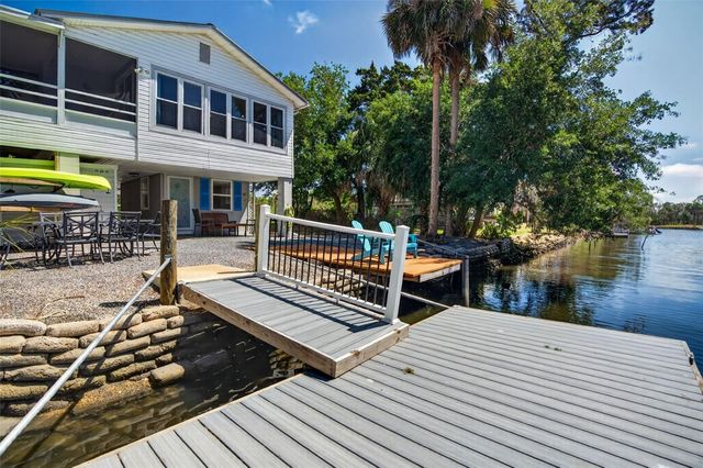12122 W GULF BREEZE COURT, Crystal River, FL 34429
