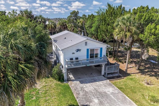 12122 W GULF BREEZE COURT, Crystal River, FL 34429
