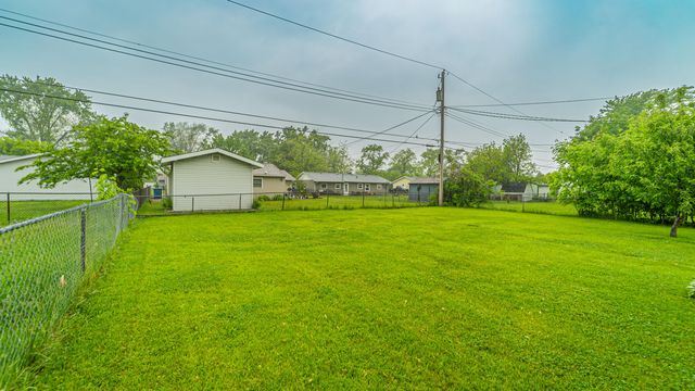 411 Prairie Street, Crown Point, IN 46307