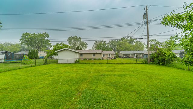 411 Prairie Street, Crown Point, IN 46307