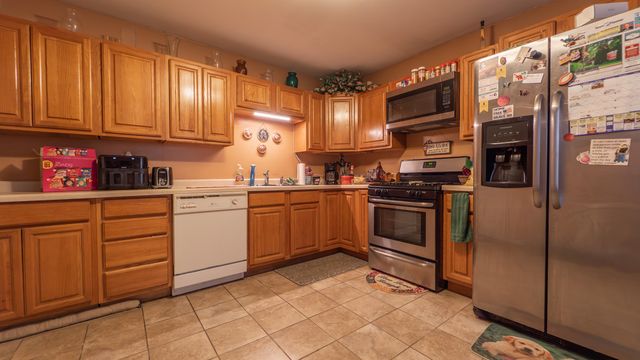411 Prairie Street, Crown Point, IN 46307