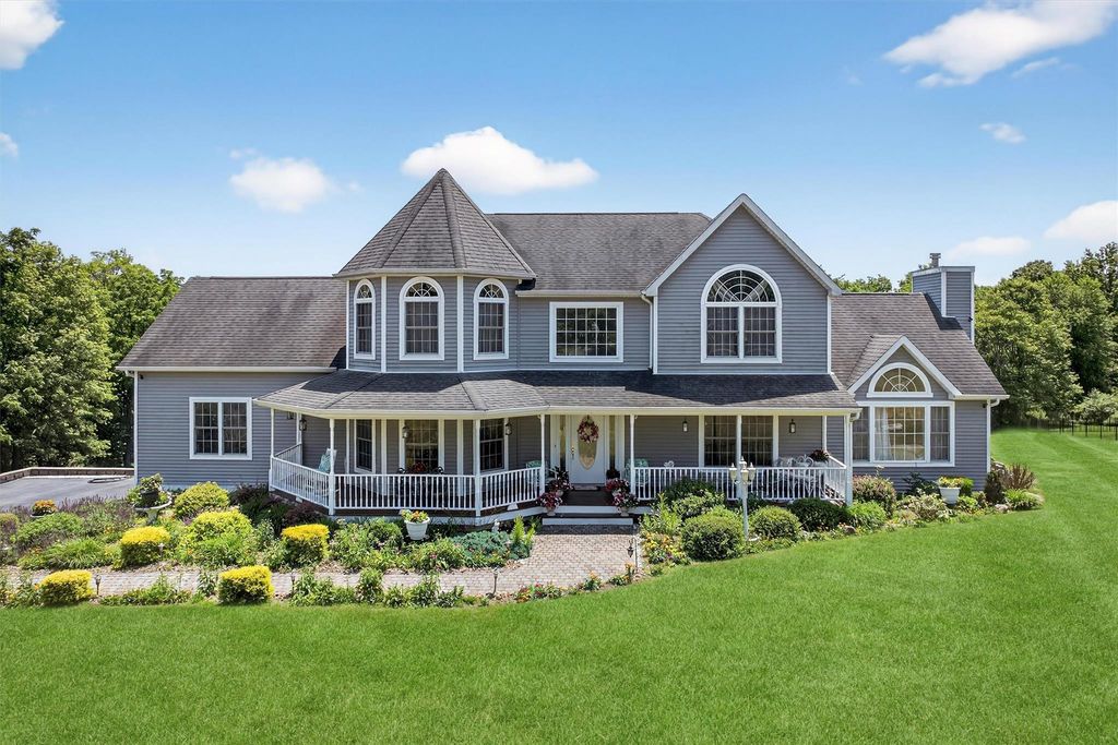 40 Rapelje Road, Walden, NY 12586