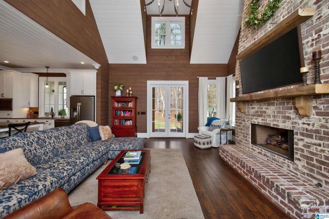 111 TRILLIUM DRIVE, Irondale, AL 35210