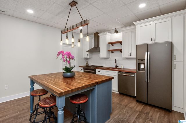 111 TRILLIUM DRIVE, Irondale, AL 35210