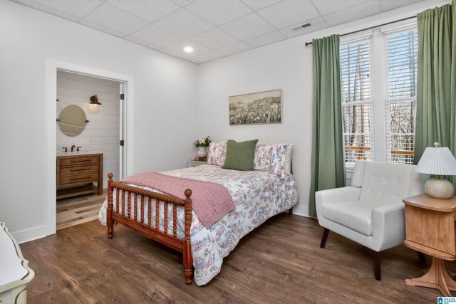 111 TRILLIUM DRIVE, Irondale, AL 35210