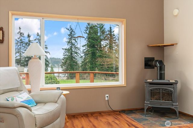 5296 Slocum Way, Freeland, WA 98249