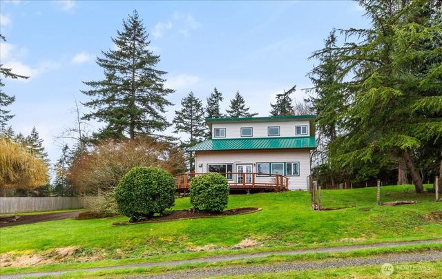 5296 Slocum Way, Freeland, WA 98249