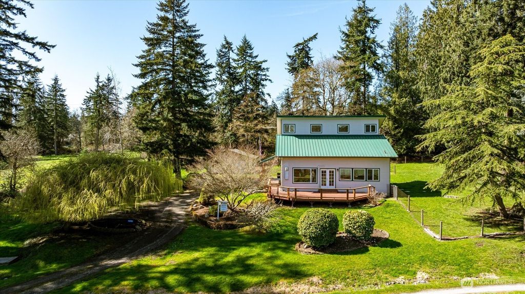 5296 Slocum Way, Freeland, WA 98249