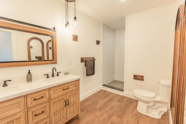 1248 Lowery Rd, Walling, TN 38587