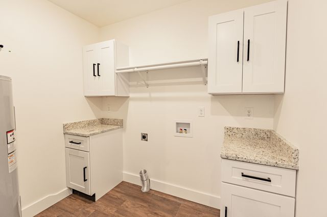 1248 Lowery Rd, Walling, TN 38587