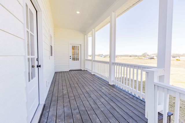 1248 Lowery Rd, Walling, TN 38587