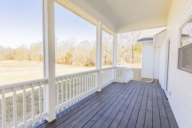 1248 Lowery Rd, Walling, TN 38587