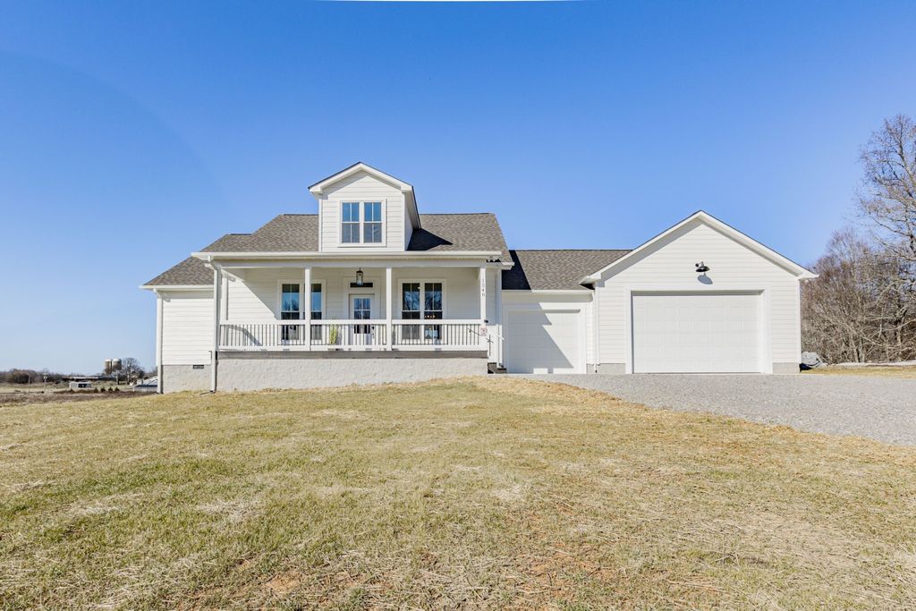 1248 Lowery Rd, Walling, TN 38587
