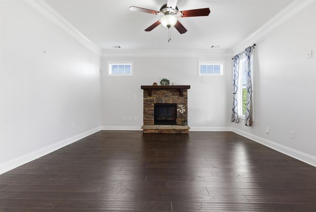 511 Traemoor Village Drive, Moore, SC 29369