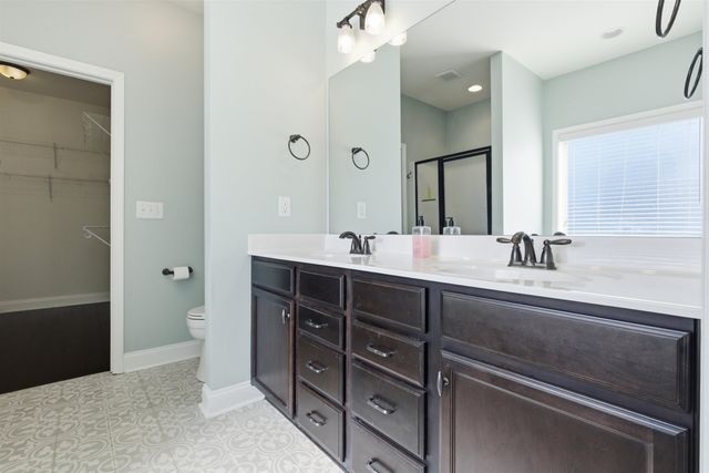 511 Traemoor Village Drive, Moore, SC 29369