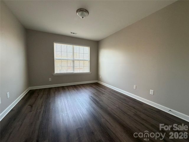 3215 Shadowy Retreat Drive, Matthews, NC 28104