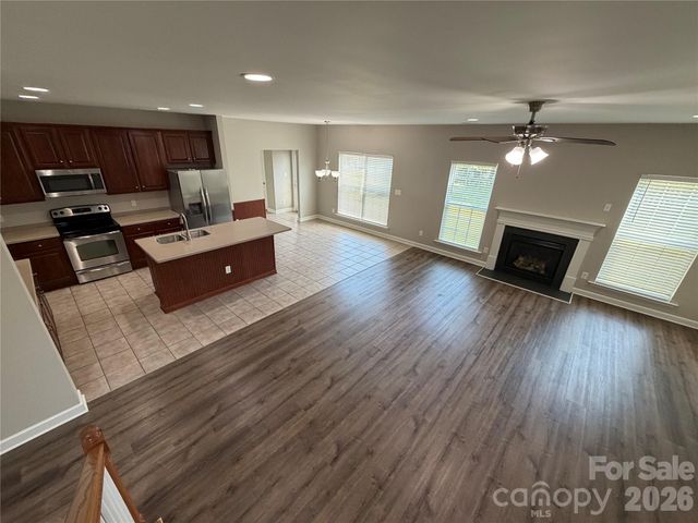 3215 Shadowy Retreat Drive, Matthews, NC 28104