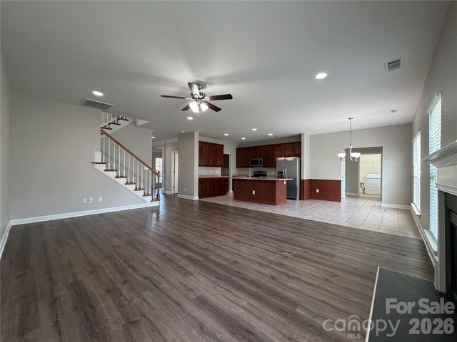 3215 Shadowy Retreat Drive, Matthews, NC 28104