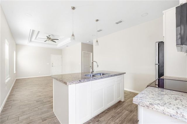 5709 Sandpiper Avenue, Mission, TX 78573