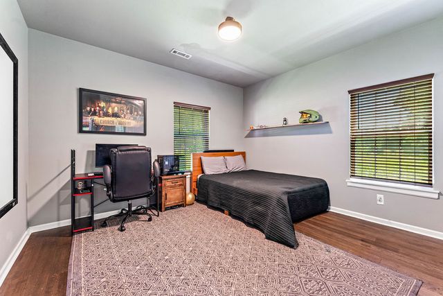 260 SW Fort Smith Street, Gravette, AR 72736