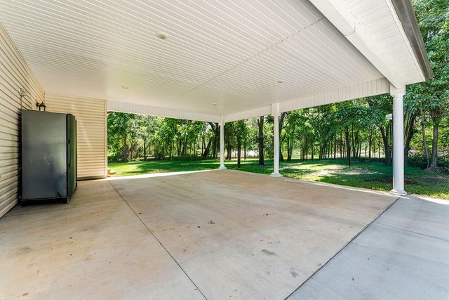 260 SW Fort Smith Street, Gravette, AR 72736