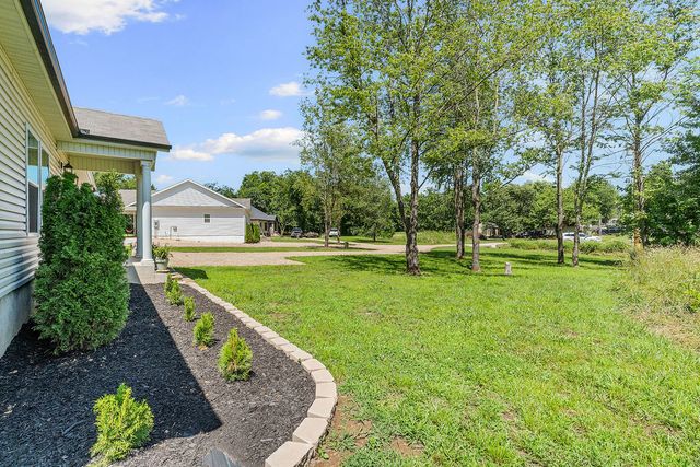260 SW Fort Smith Street, Gravette, AR 72736