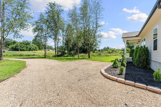 260 SW Fort Smith Street, Gravette, AR 72736