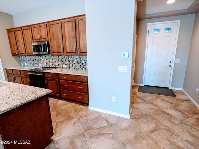 61021 E Slate Road, Oracle, AZ 85623