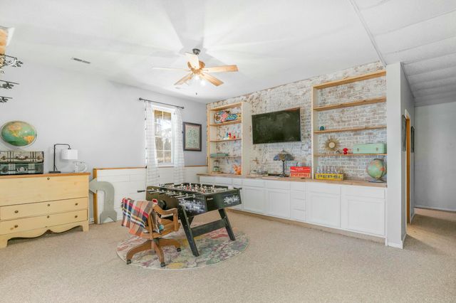 825 Pershing Street, Willard, MO 65781