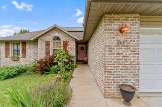 825 Pershing Street, Willard, MO 65781