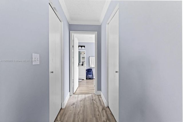 6627 Rainwood Cove Ln, Lake Worth, FL 33463