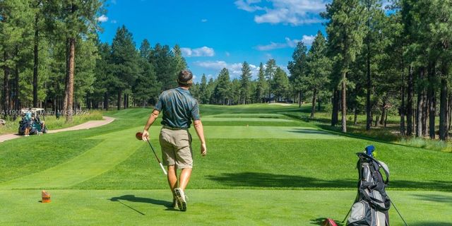 6627 Rainwood Cove Ln, Lake Worth, FL 33463